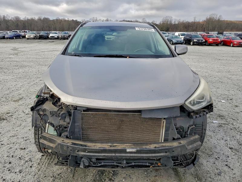 Фото 5 - HYUNDAI SANTA FE