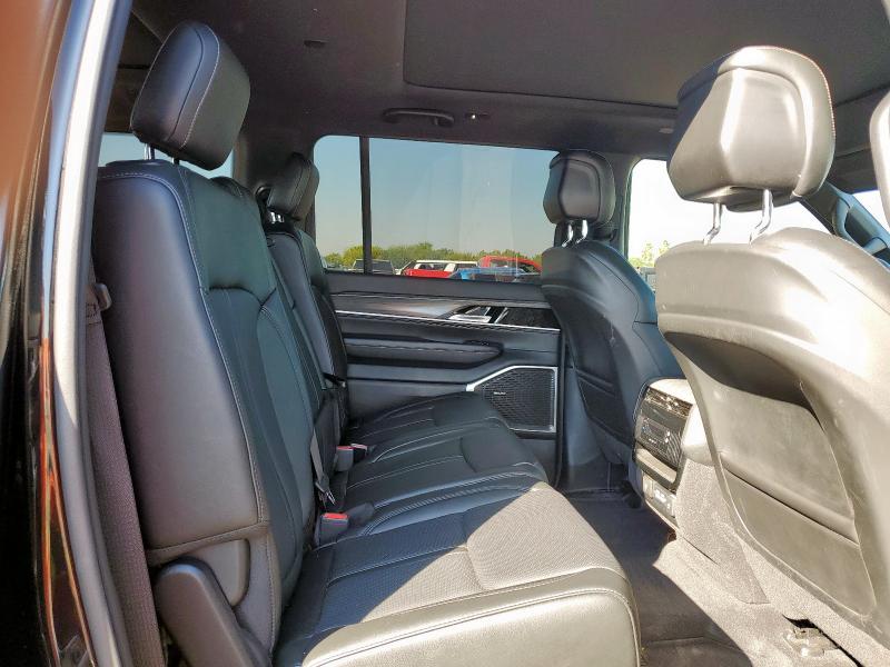 Фото 11 - JEEP WAGONEER