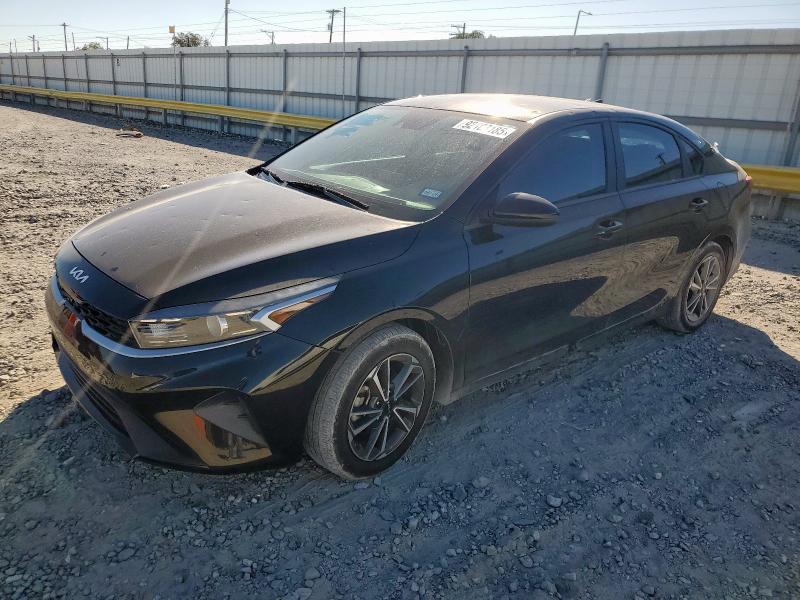 Фото 1 - KIA FORTE