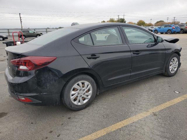 Фото 3 - HYUNDAI ELANTRA