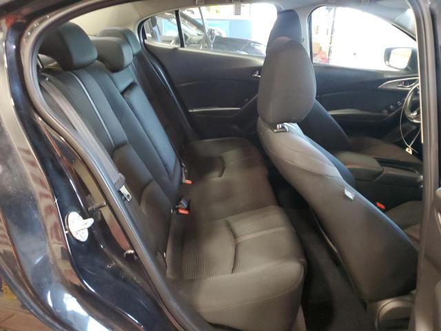 Фото 10 - MAZDA 3