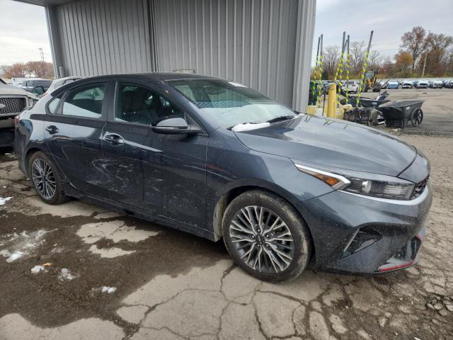 Фото 4 - KIA FORTE