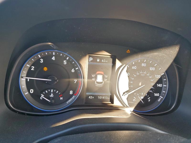 Фото 9 - HYUNDAI KONA