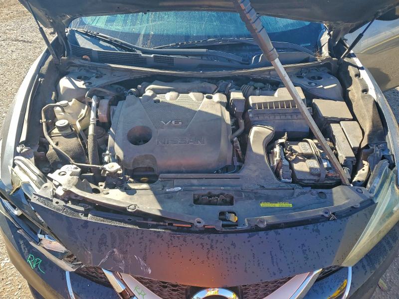 Фото 11 - NISSAN MAXIMA