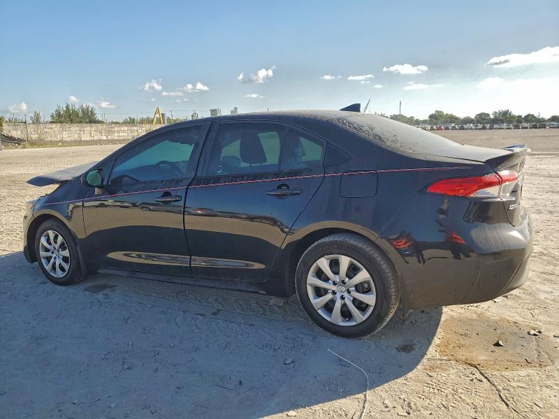 Фото 2 - TOYOTA COROLLA