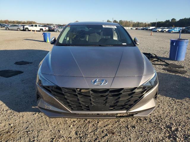 Фото 5 - HYUNDAI ELANTRA