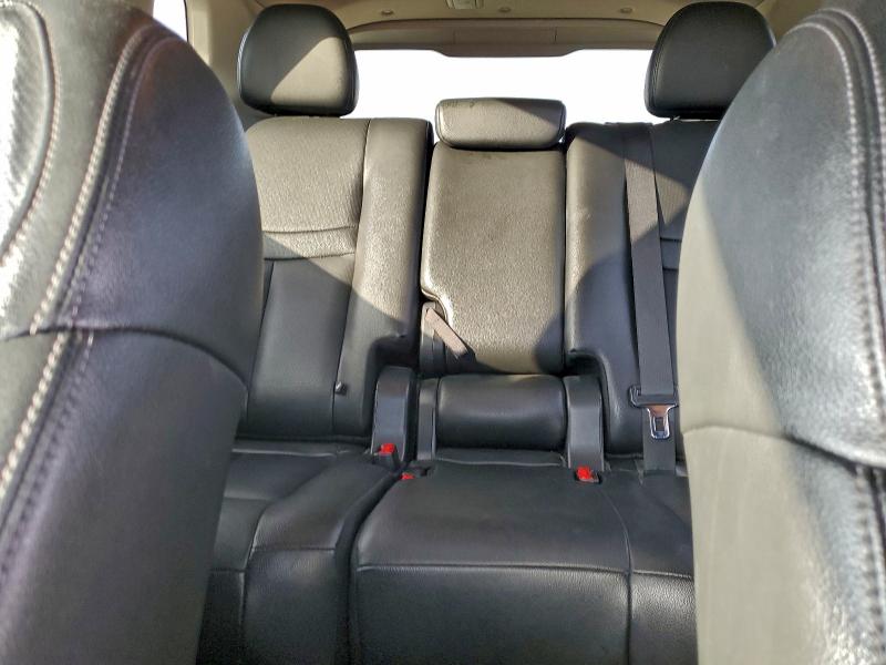 Фото 10 - NISSAN ROGUE