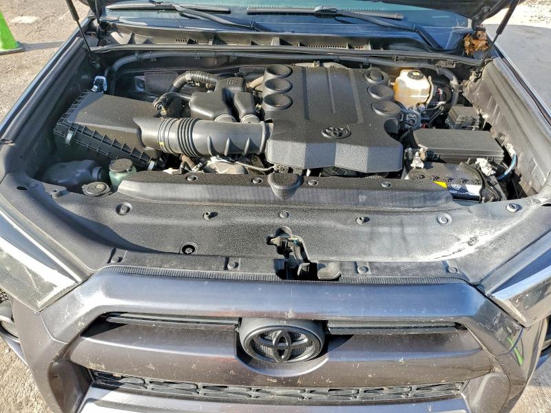 Фото 12 - TOYOTA 4RUNNER