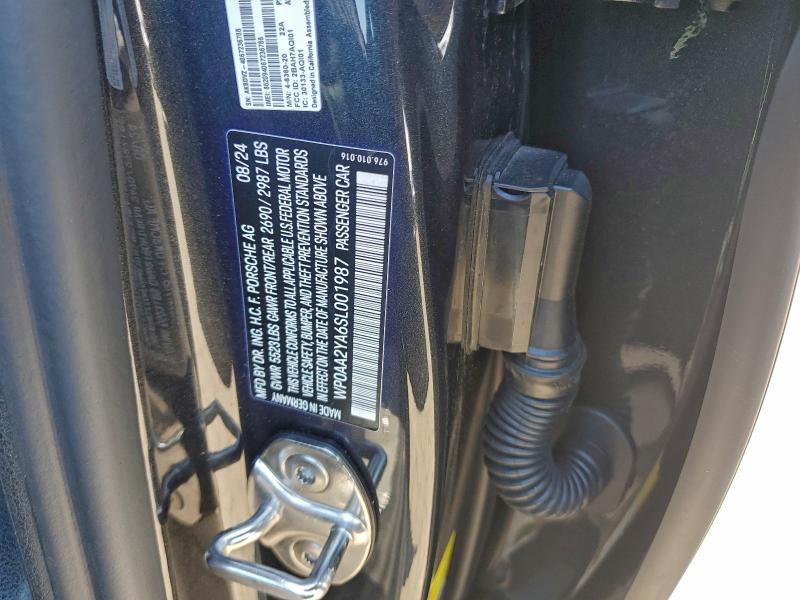 Фото 13 - PORSCHE PANAMERA