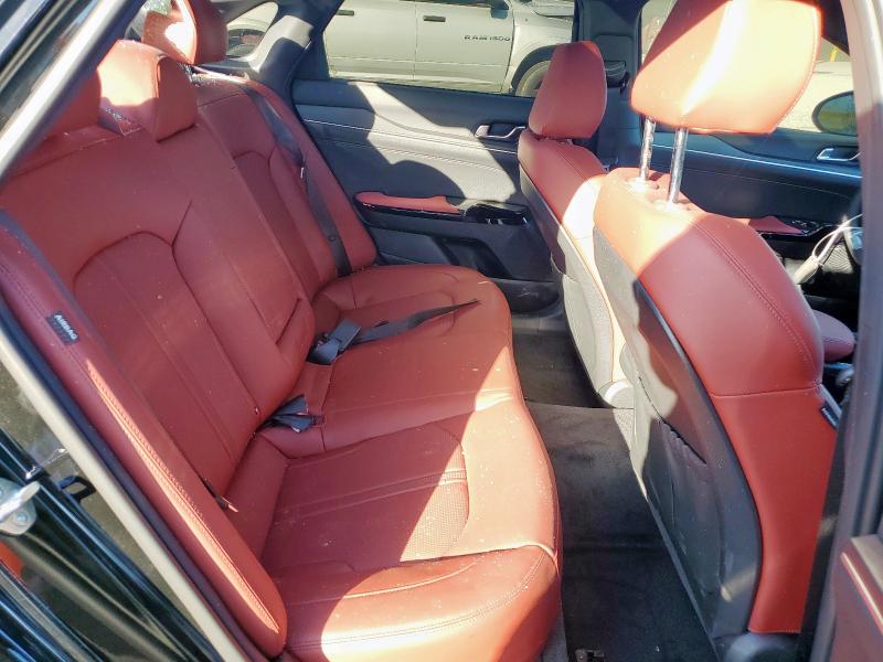 Фото 10 - KIA K5