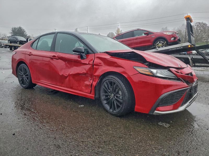 Фото 4 - TOYOTA CAMRY