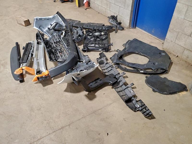 Фото 13 - TOYOTA RAV4