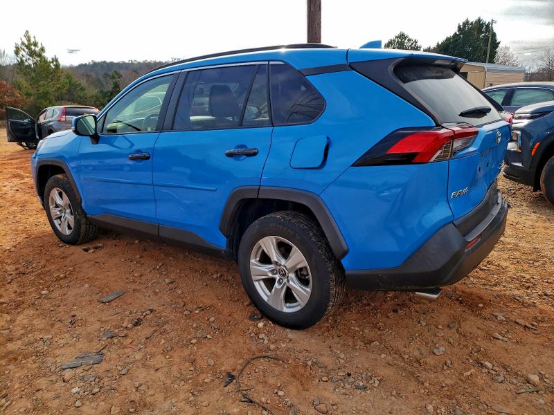 Фото 2 - TOYOTA RAV4