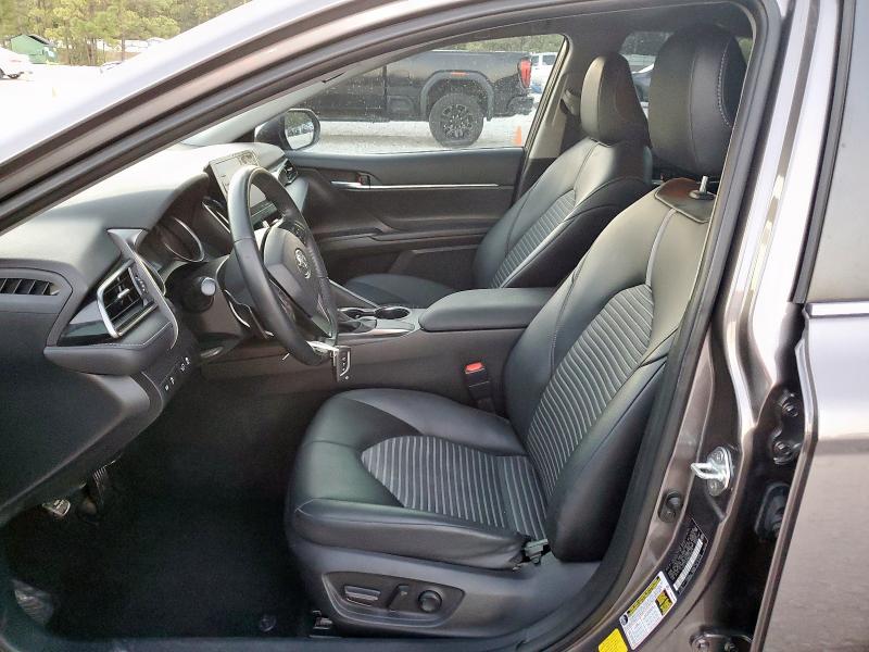 Фото 7 - TOYOTA CAMRY