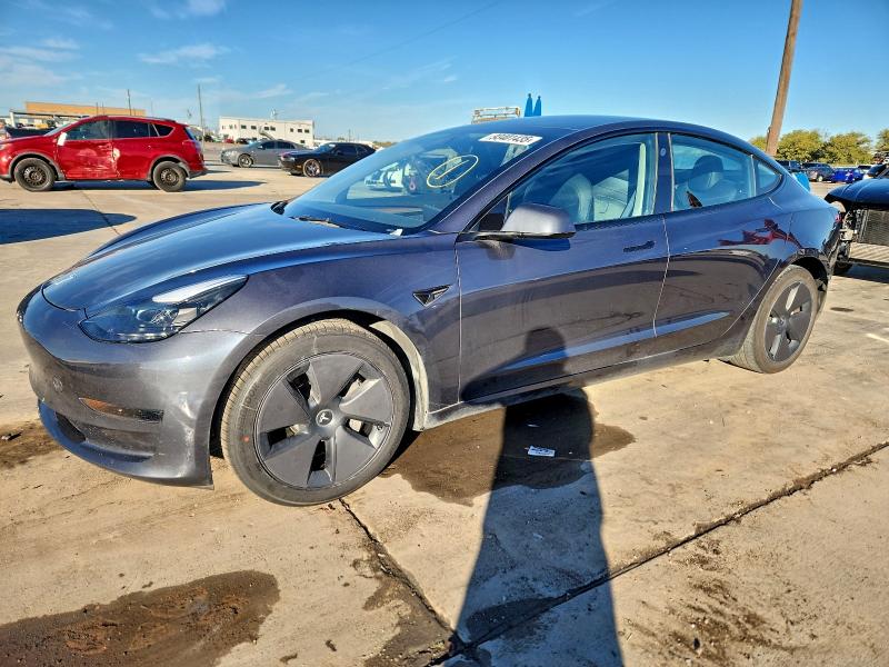 Фото 1 - TESLA MODEL 3