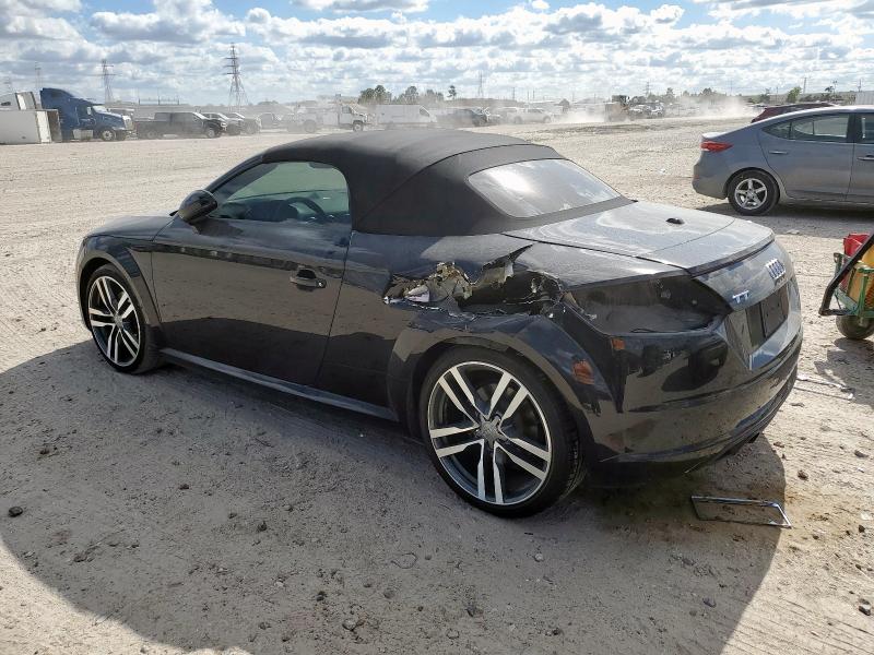 Фото 2 - AUDI TT