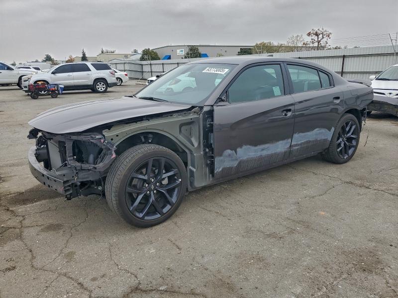 Фото 1 - DODGE CHARGER