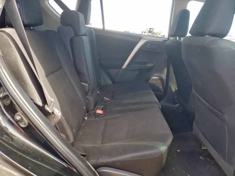 Фото 11 - TOYOTA RAV4