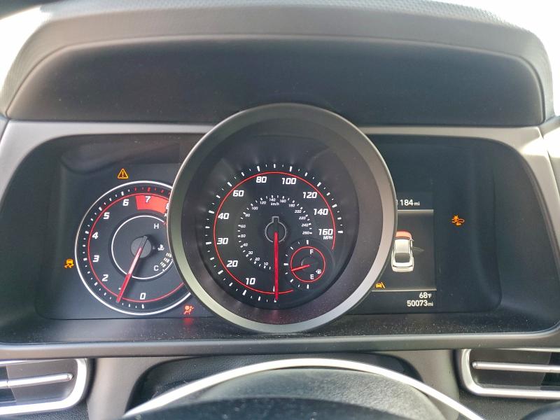 Фото 9 - HYUNDAI ELANTRA