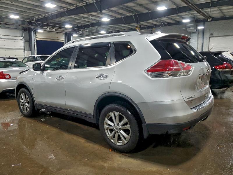 Фото 2 - NISSAN ROGUE