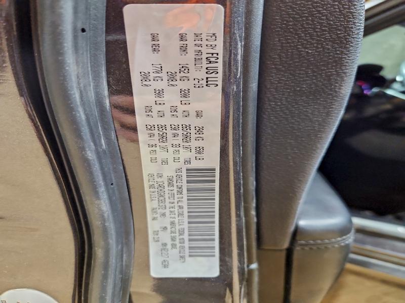 Фото 14 - DODGE DURANGO