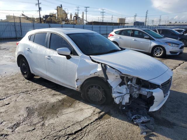 Фото 4 - MAZDA 3