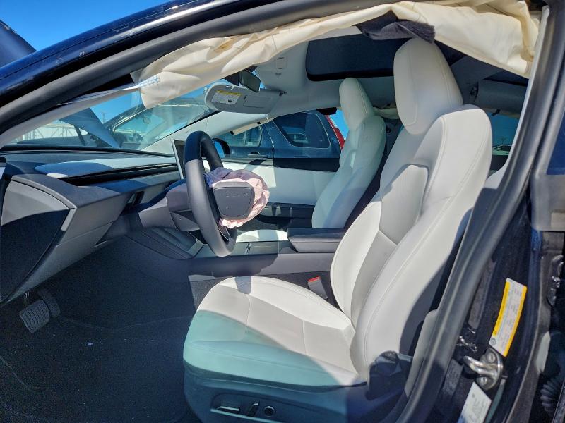 Фото 7 - TESLA MODEL 3