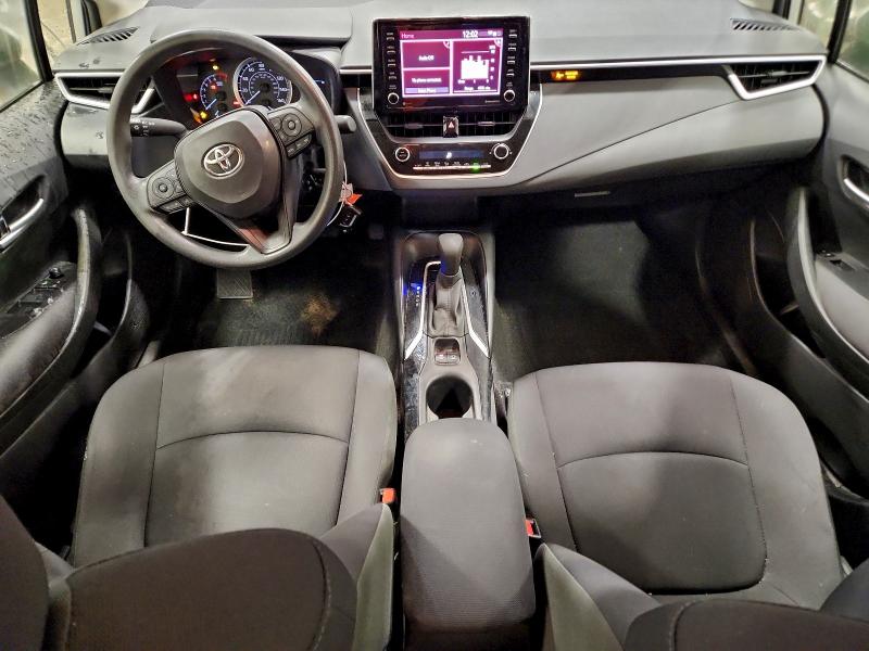 Фото 8 - TOYOTA COROLLA