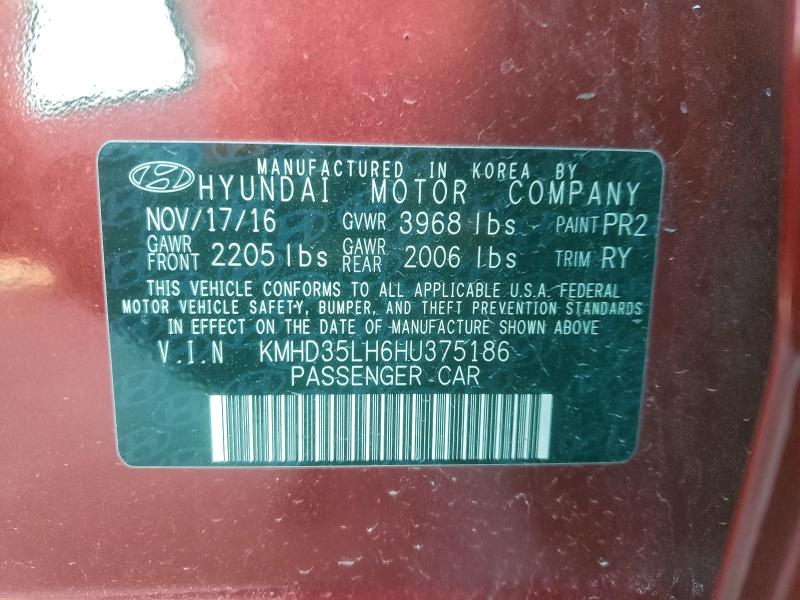 Фото 13 - HYUNDAI ELANTRA