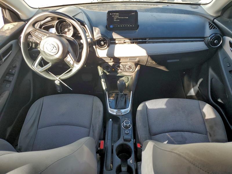 Фото 8 - TOYOTA YARIS