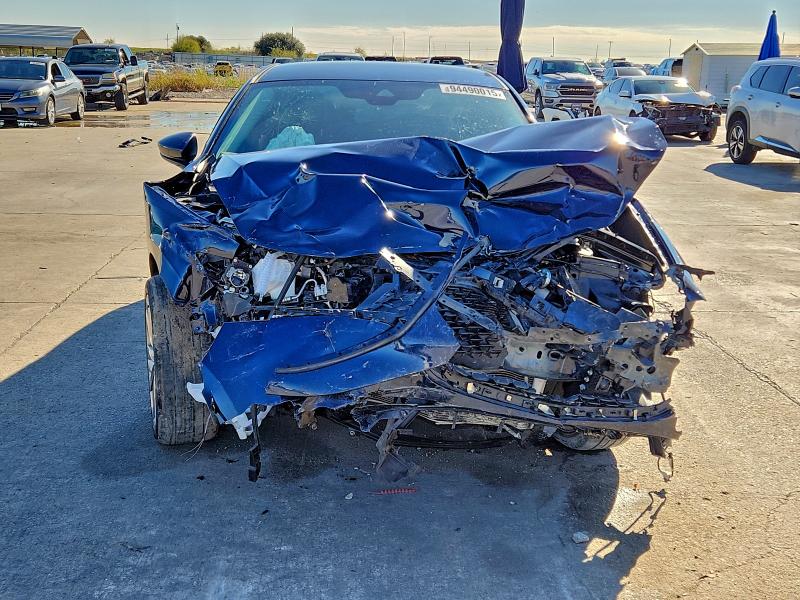 Фото 5 - MAZDA 3