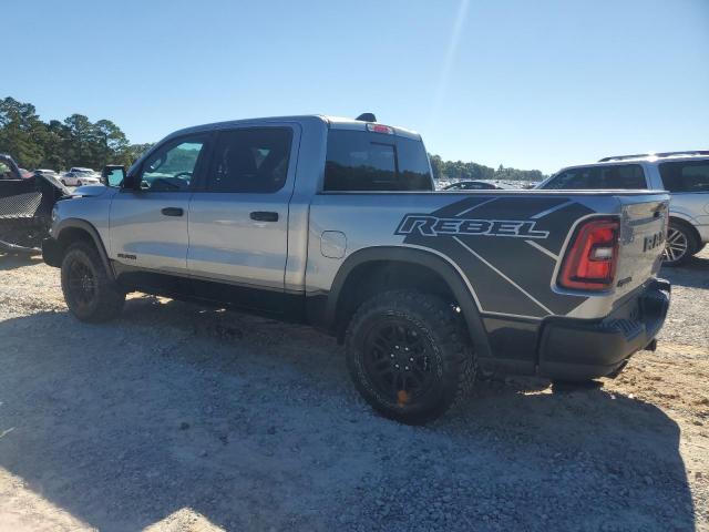 Фото 2 - RAM 1500