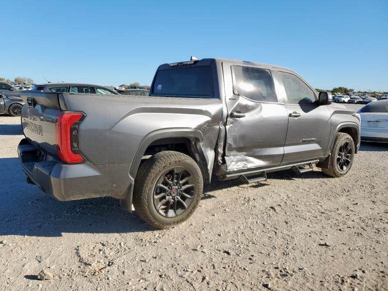 Фото 3 - TOYOTA TUNDRA