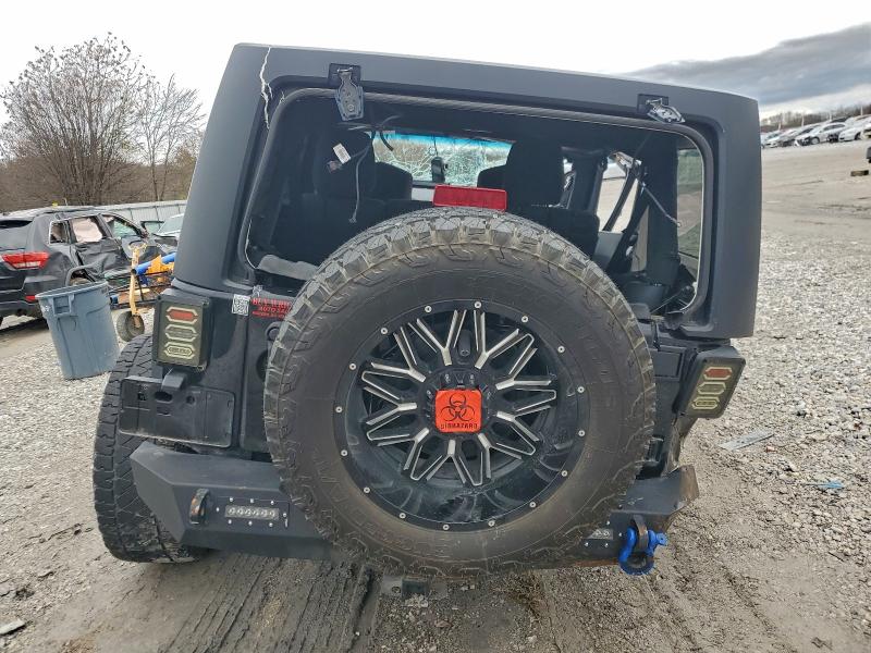 Фото 6 - JEEP WRANGLER