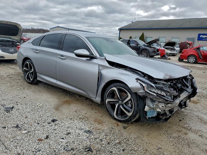 Фото 4 - HONDA ACCORD