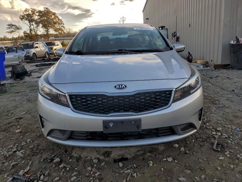 Фото 5 - KIA FORTE