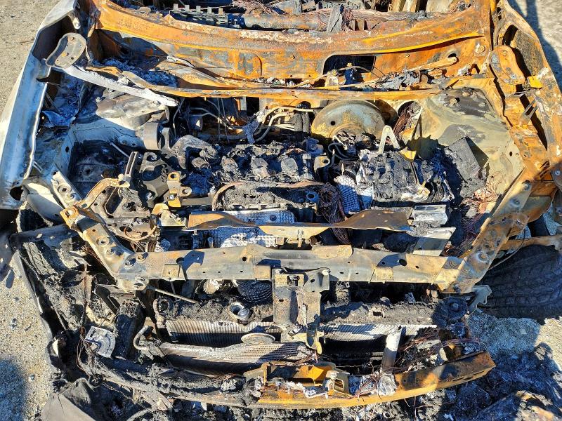 Фото 12 - NISSAN ROGUE