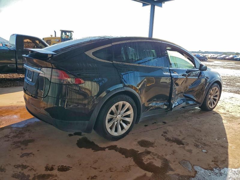 Фото 3 - TESLA MODEL X