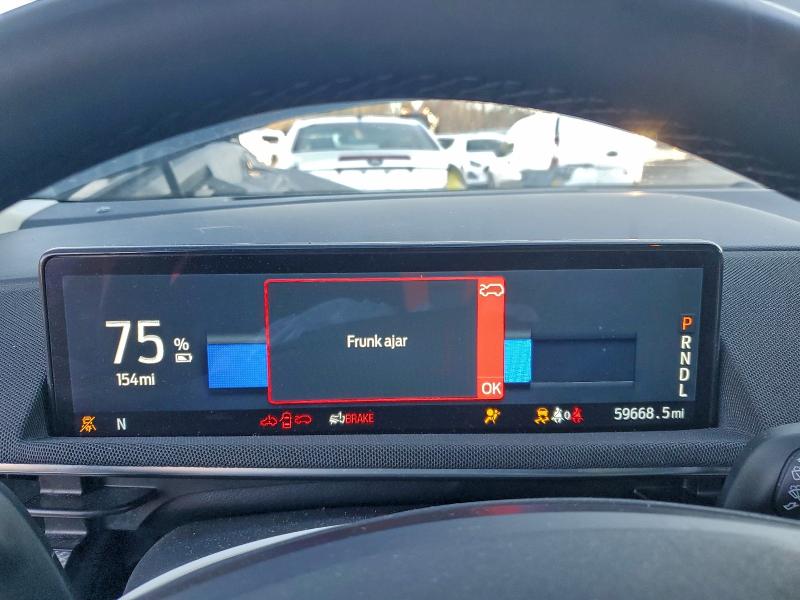 Фото 9 - FORD MUSTANG