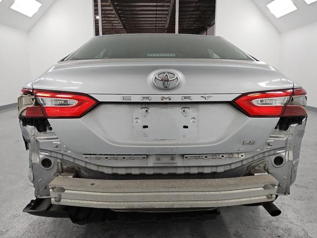 Фото 6 - TOYOTA CAMRY