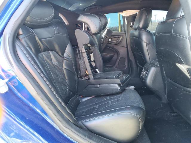 Фото 10 - CHRYSLER 200