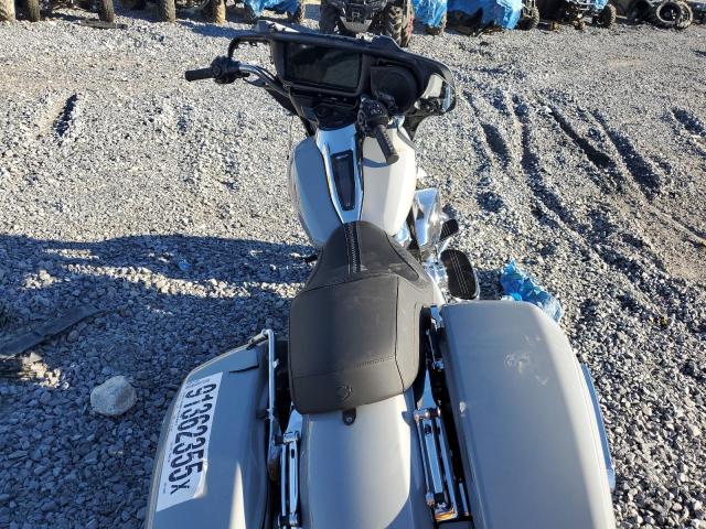 HARLEY-DAVIDSON FL 2024