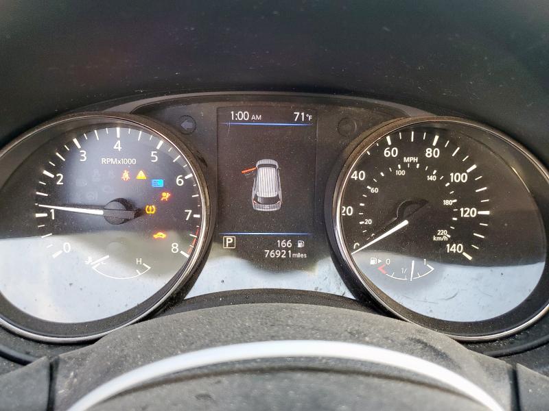 Фото 9 - NISSAN ROGUE