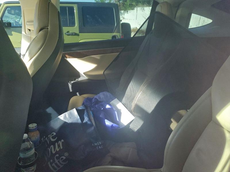 Фото 10 - TESLA MODEL X