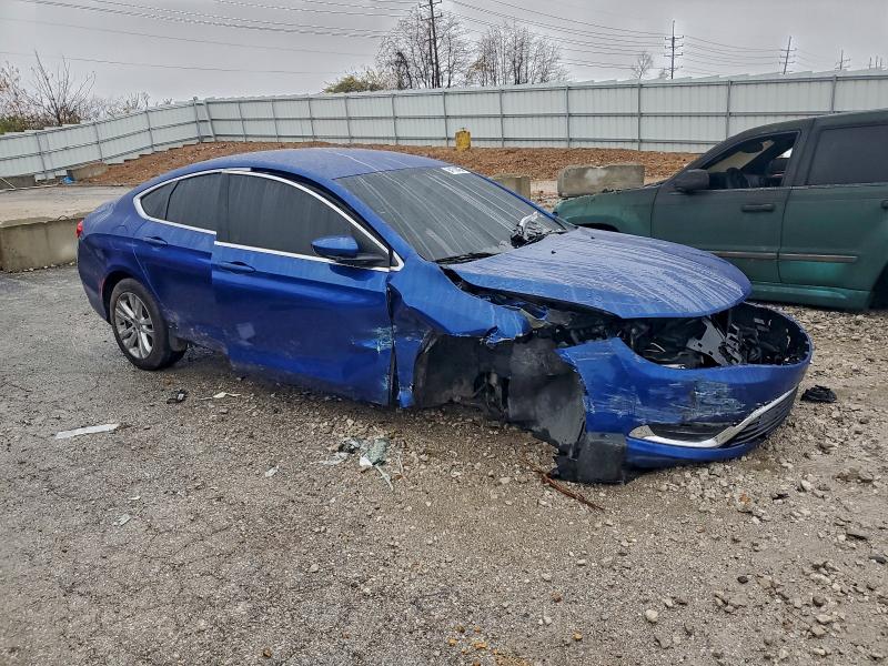 Фото 4 - CHRYSLER 200