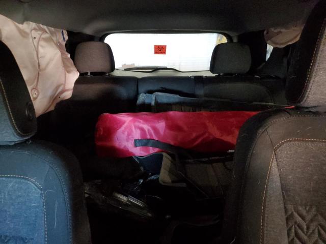 Фото 10 - CHEVROLET EQUINOX