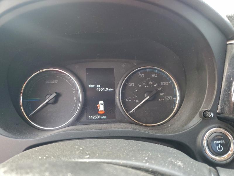 Фото 9 - MITSUBISHI OUTLANDER