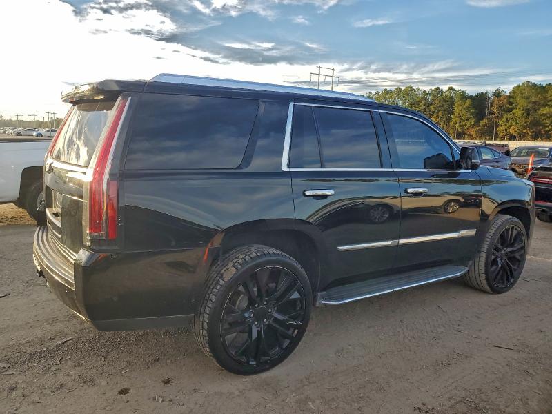 Фото 3 - CADILLAC ESCALADE
