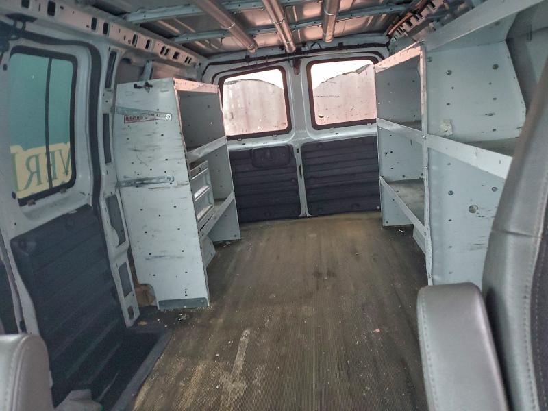 Фото 10 - GMC SAVANA