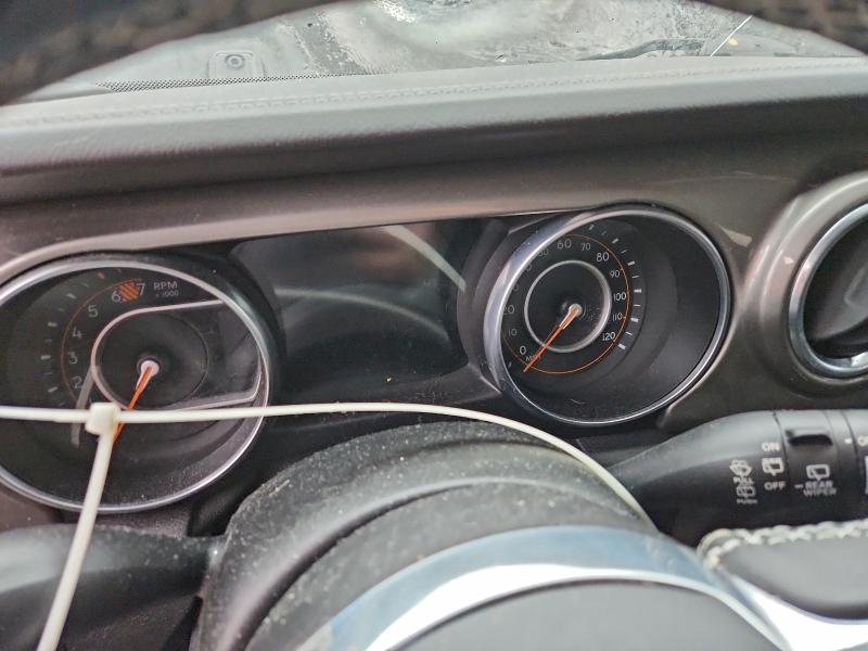 Фото 9 - JEEP WRANGLER